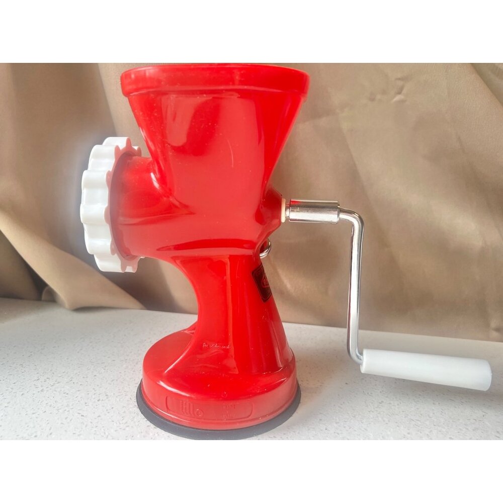 Pedrini Lillo Manual Meat Grinder Pasta Maker Red Plastic Italy Removable Handle